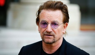 Bono Vox: 40 anni di musica e successi mondiali. Ecco chi è 