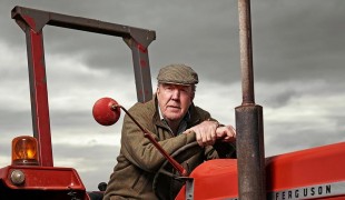 Clarkson's Farm, tutto sulla serie Amazon con Jeremy improbabile contadino