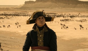 Napoleon di Ridley Scott fa infuriare gli storici: "È filo-britannico e pieno di inesattezze"