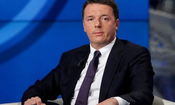 Striscia la Notizia, Tapiro d'Oro all'ex premier Renzi