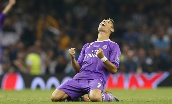 Cristiano Ronaldo - Il mondo ai suoi piedi: ecco l'uomo dietro al calciatore