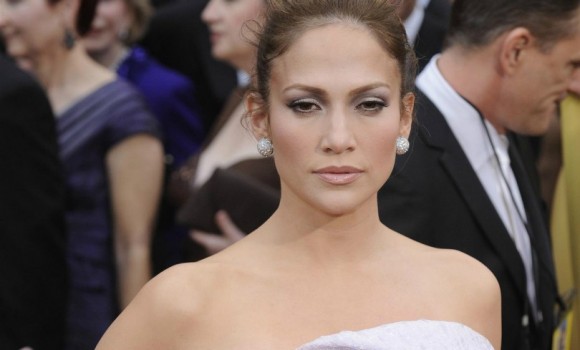Jennifer Lopez sarà una stripper nel film "Hustlers"