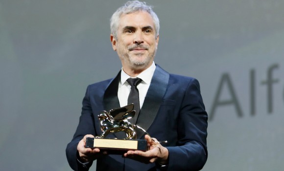 Alfonso Cuaron: il regista entrato nell'Olimpo del cinema con Gravity
