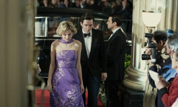 'The Crown 4', Emma Corin veste i panni di Lady Diana