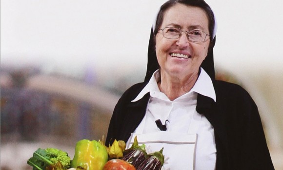 Addio a Suor Stella: è morta la cuoca francescana della Prova del cuoco