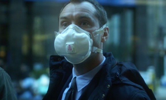Jude Law su Contagion e pandemia: "Sapevamo sarebbe successo"