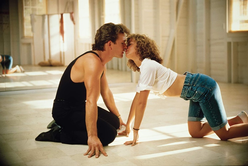 Patrick Swayze e Jennifer Grey in una scena del film Dirty Dancing