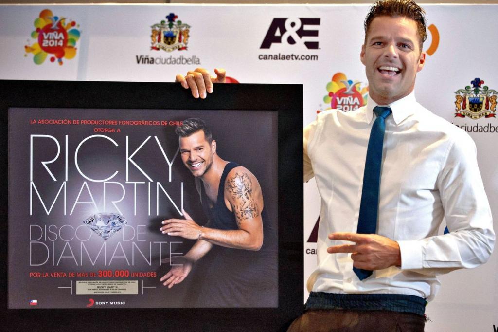 Ricky Martin riceve il disco di diamante