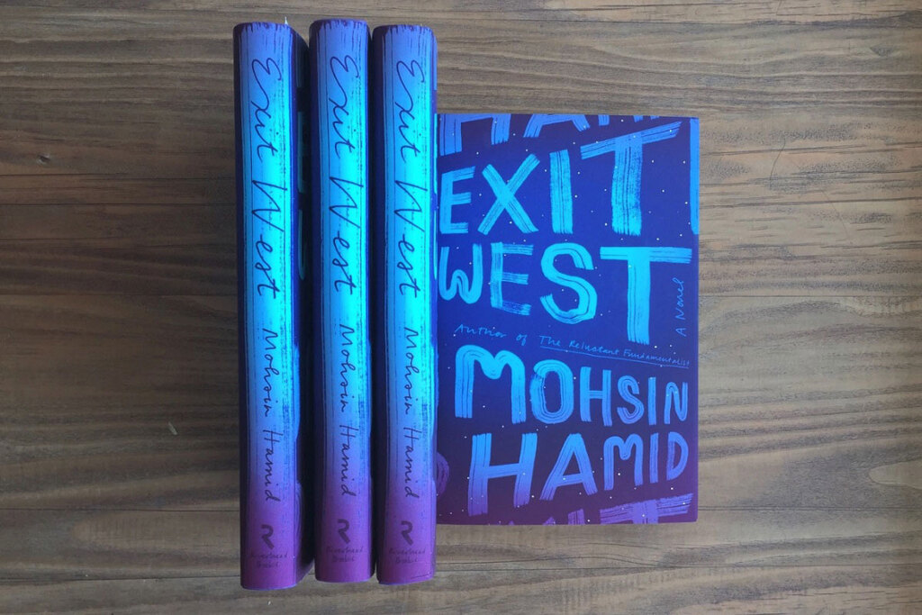 La copertina di Exit West di Mohsin Hamid