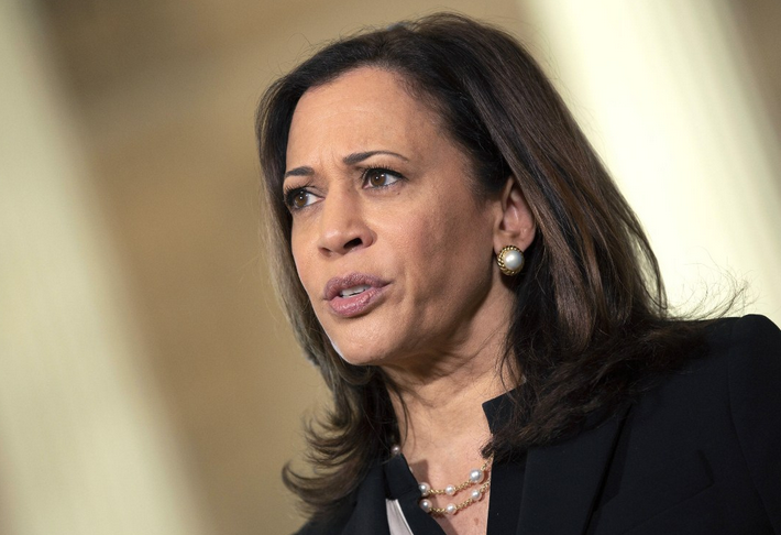 Un primo piano di Kamala Harris