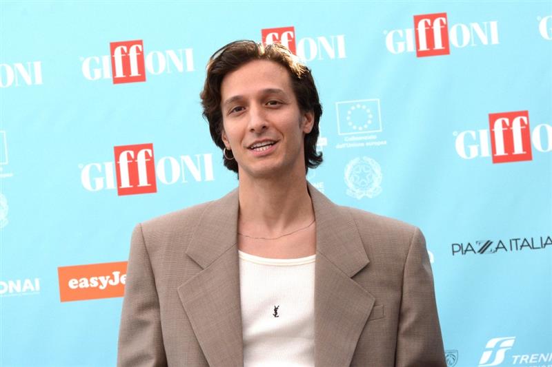 Un primo piano di Dario Aita a Giffoni