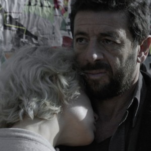Una famiglia: 10 immagini dal nuovo film di Sebastiano Riso presentato a Venezia 74