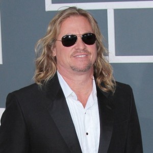 Val Kilmer e Mira Sorvino saranno i protagonisti di Riptide