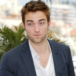È ufficiale: Robert Pattinson sarà Batman