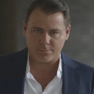 L'impostore - La storia di Alessandro Proto arriva su Sky: tutto quello che devi sapere