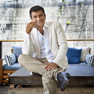 Max Giusti passa a Mediaset: ecco cosa condurrà su Canale 5