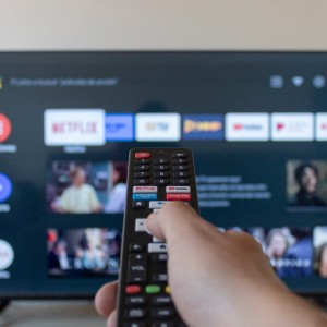 TV stabile in vacanza? Il satellite resta l’opzione più affidabile